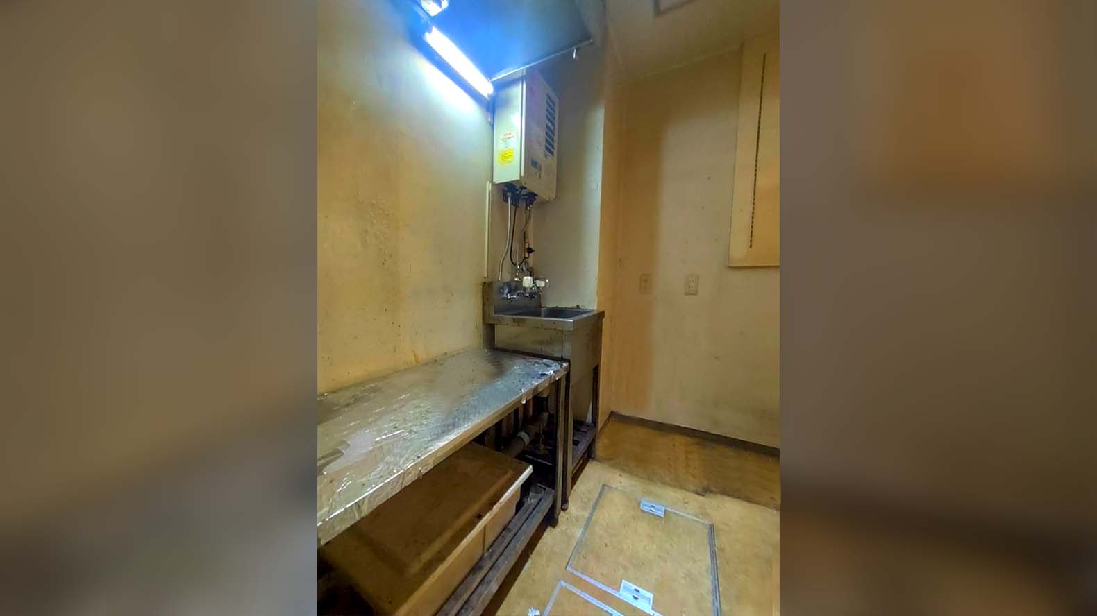 写真：アップトーンビル　302