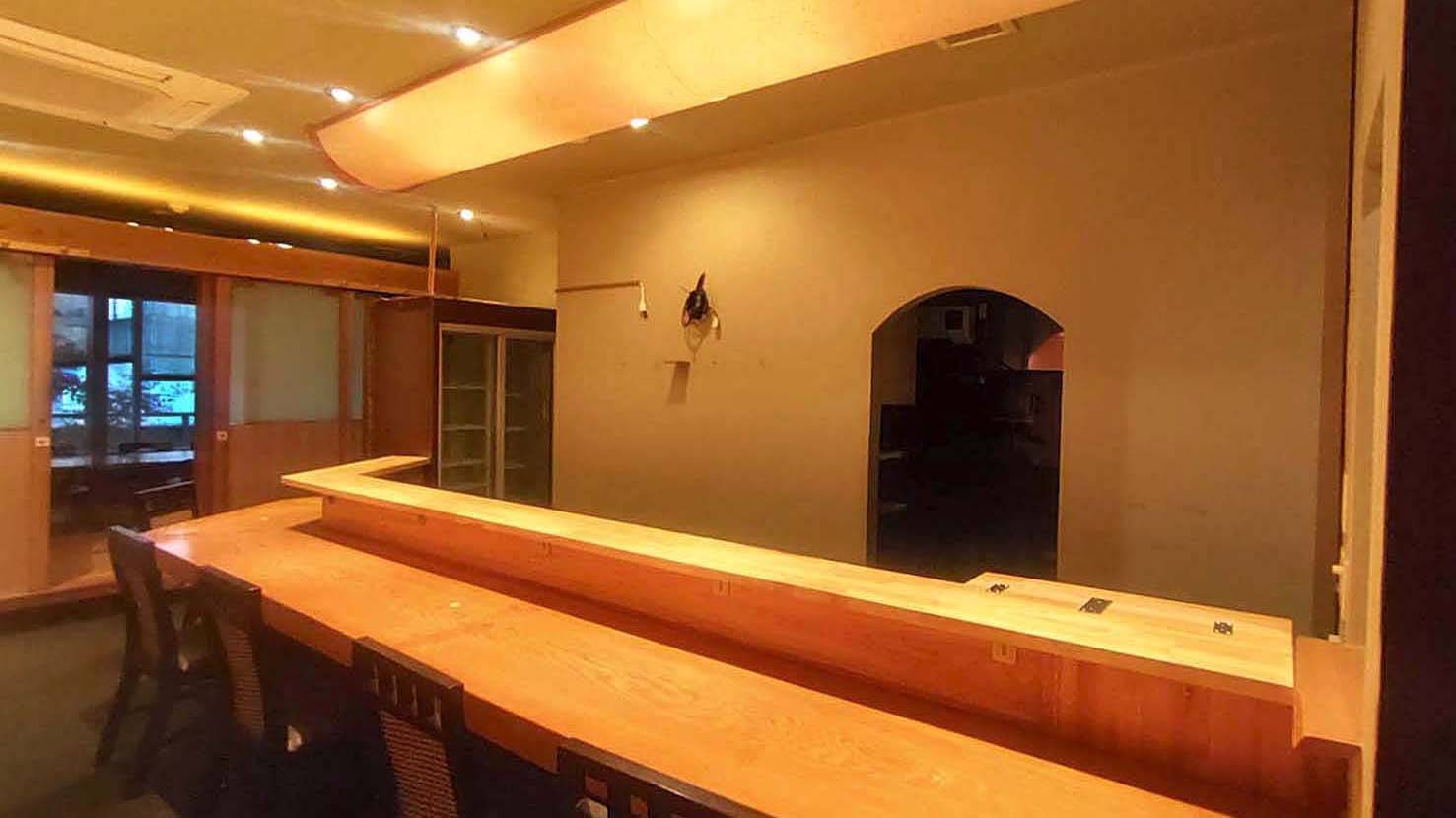 写真:セントプレイス新天地 7F 最上階ワンフロア