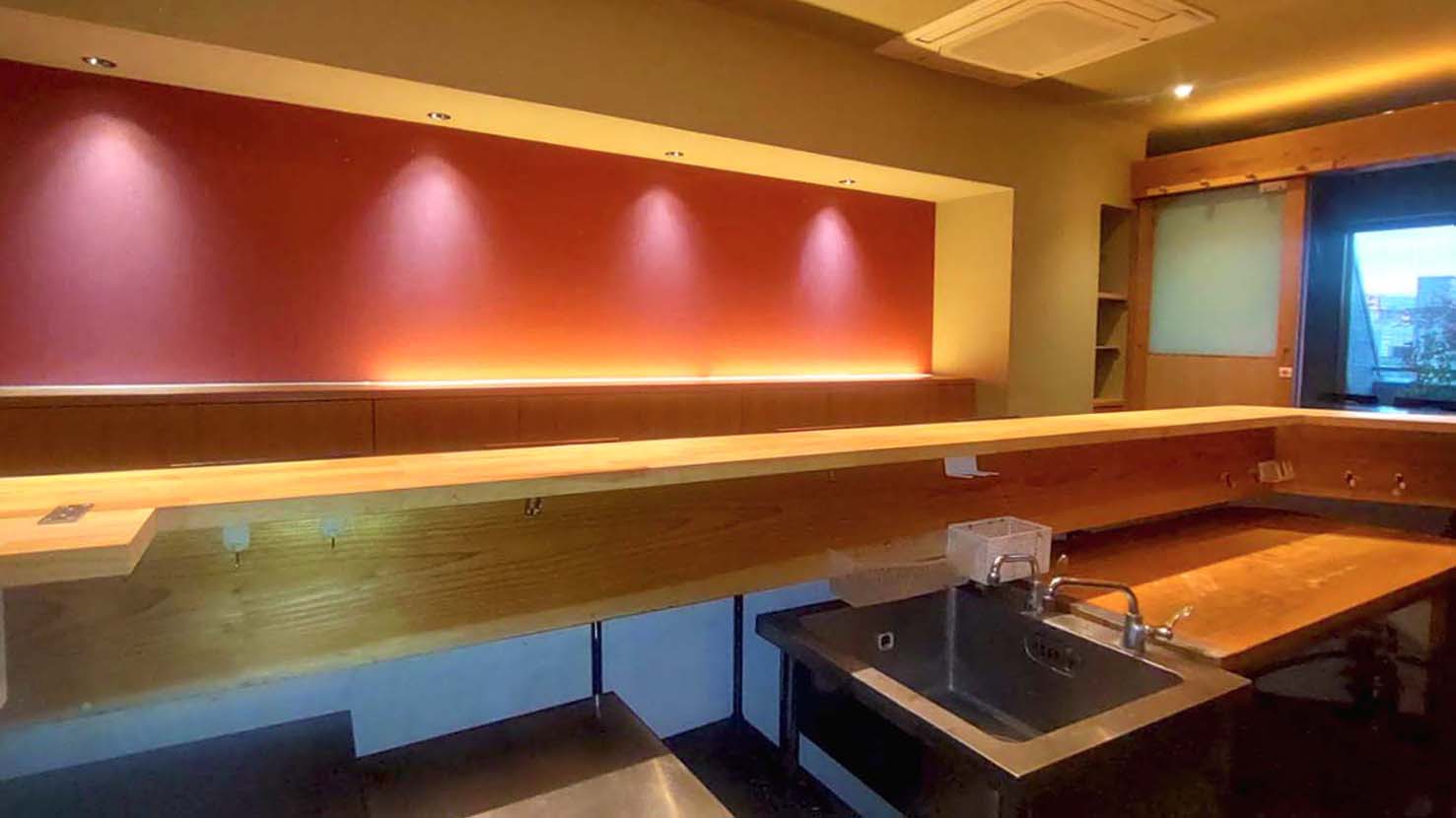 写真:セントプレイス新天地 7F 最上階ワンフロア