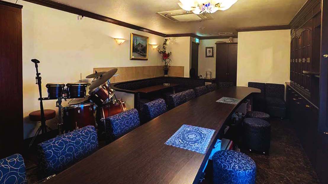 写真：純正ビル　4-C