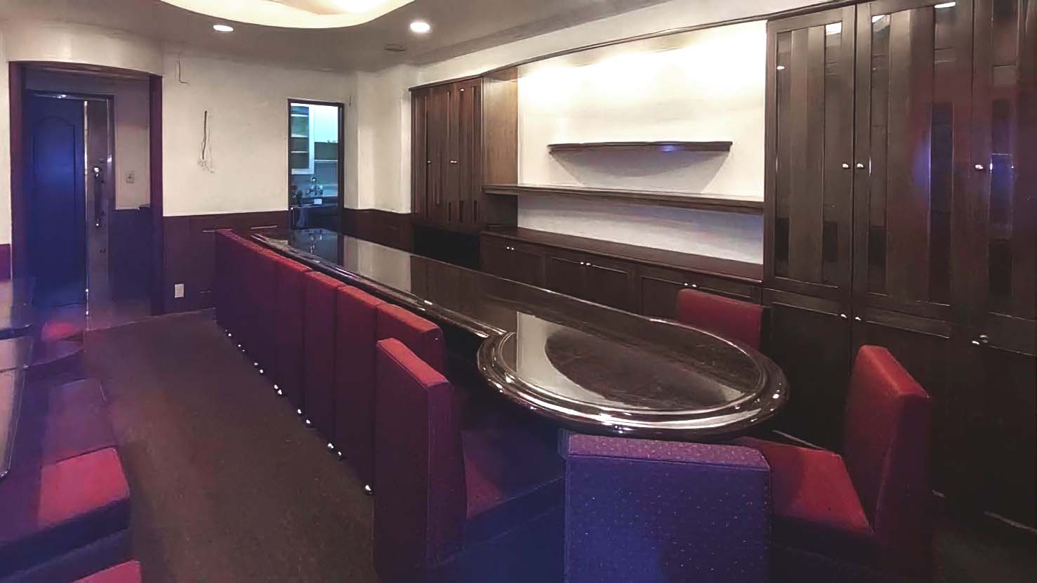 写真：QUONKビル　201